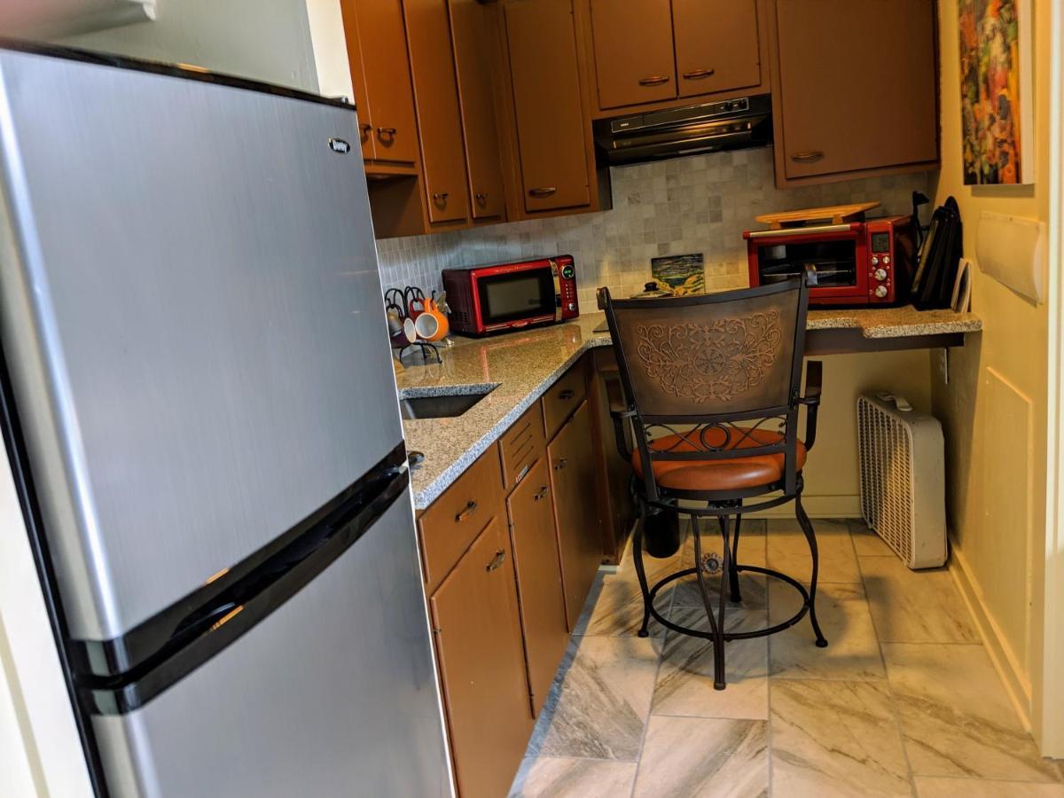 Ann Arbor Bed And Breakfast ภายนอก รูปภาพ