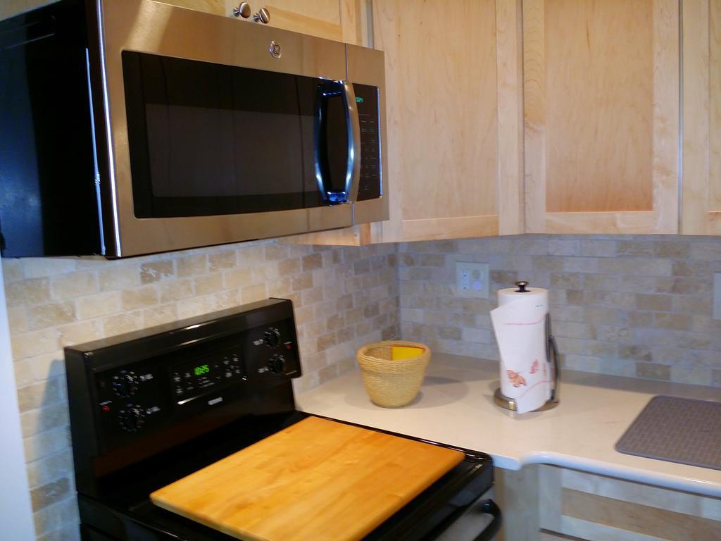 Ann Arbor Bed And Breakfast ภายนอก รูปภาพ