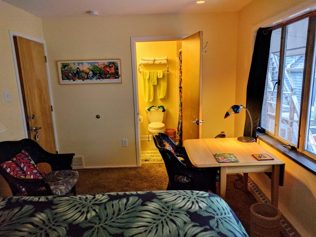 Ann Arbor Bed And Breakfast ภายนอก รูปภาพ