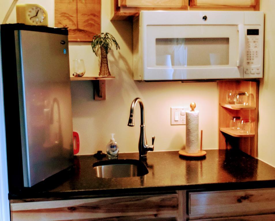Ann Arbor Bed And Breakfast ภายนอก รูปภาพ